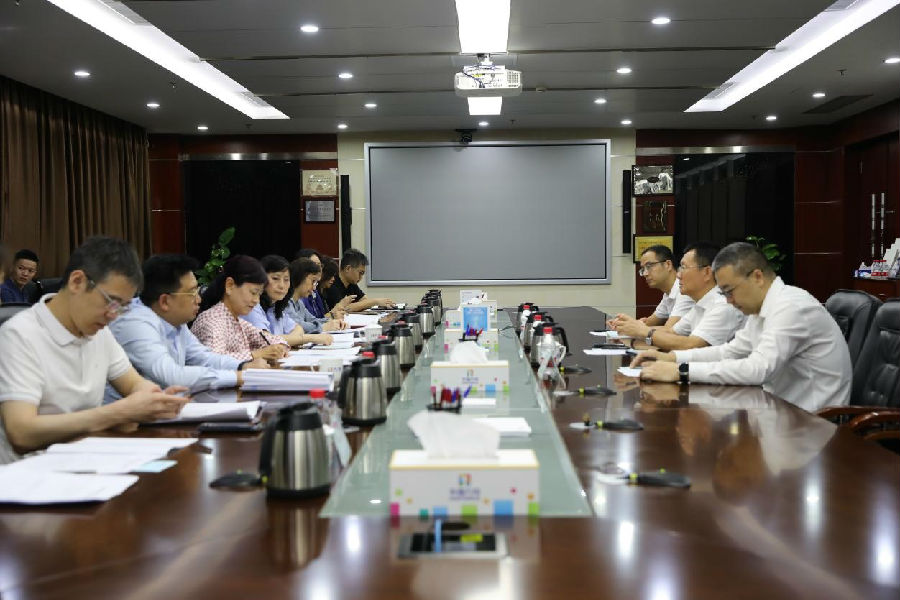 张华2.jpg 图片